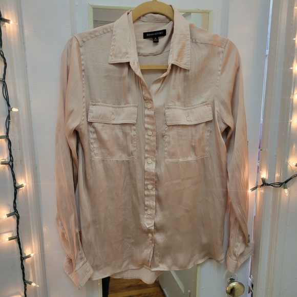 Banana Republic Tops - Banana Republic Champagne Button-Up Satin Blouse Quiet Luxury Career Neutral